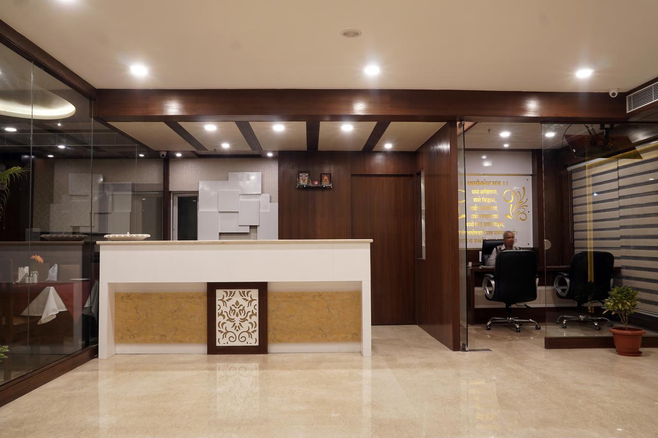 Admire Inn By Tgi Udaipur Exterior photo
