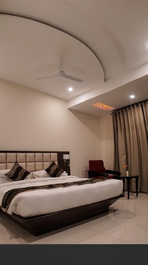 Admire Inn By Tgi Udaipur Exterior photo
