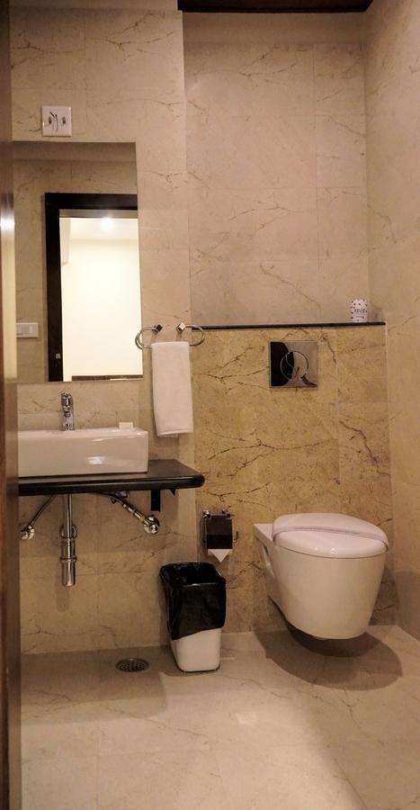 Admire Inn By Tgi Udaipur Exterior photo